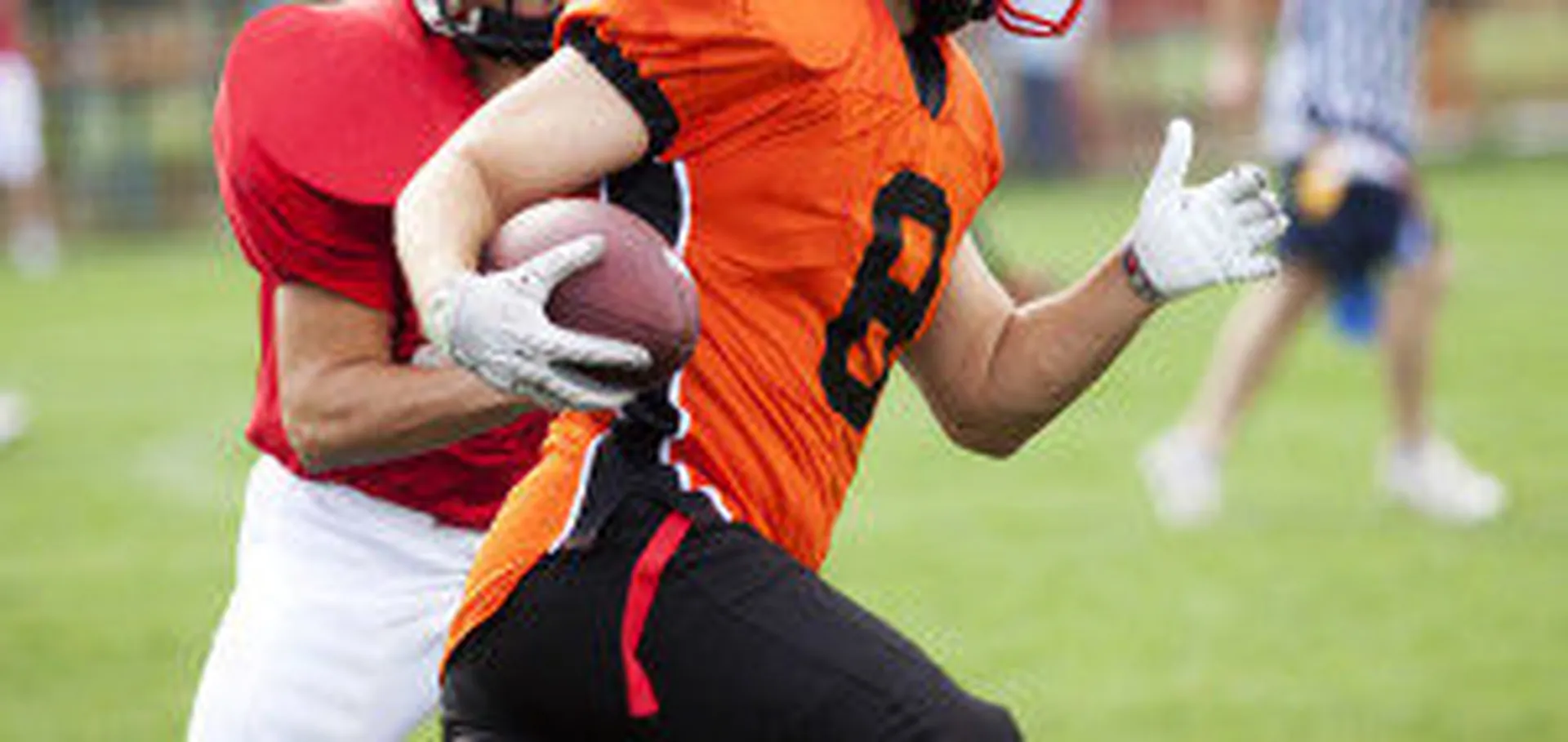 Football Season in America and the Need for Simultaneous Interpreting